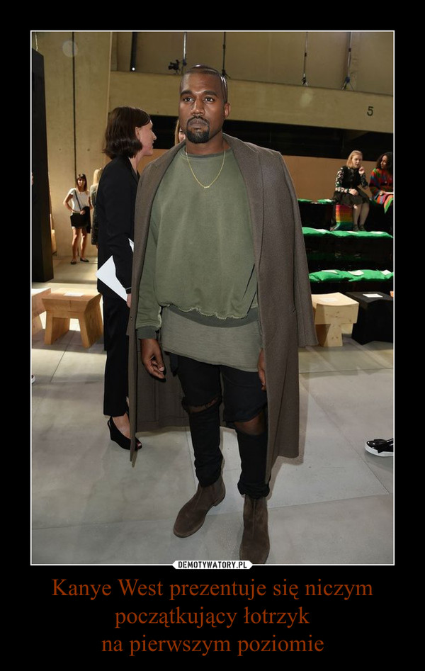 Kanye West prezentuje się niczym początkujący łotrzykna pierwszym poziomie –  